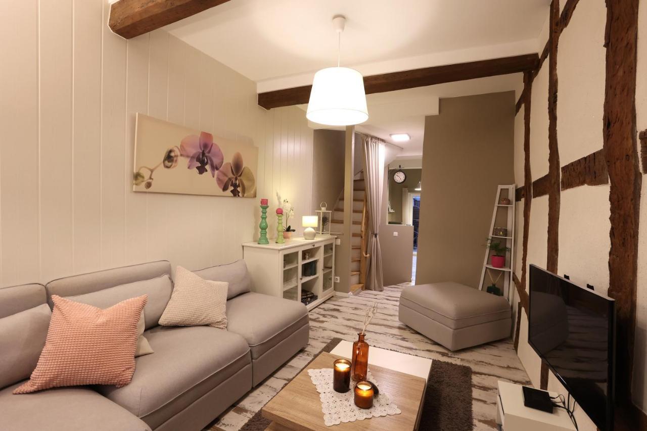 Le Cosy 40 - Maison Typique Au Centre De Malmedy Exteriör bild